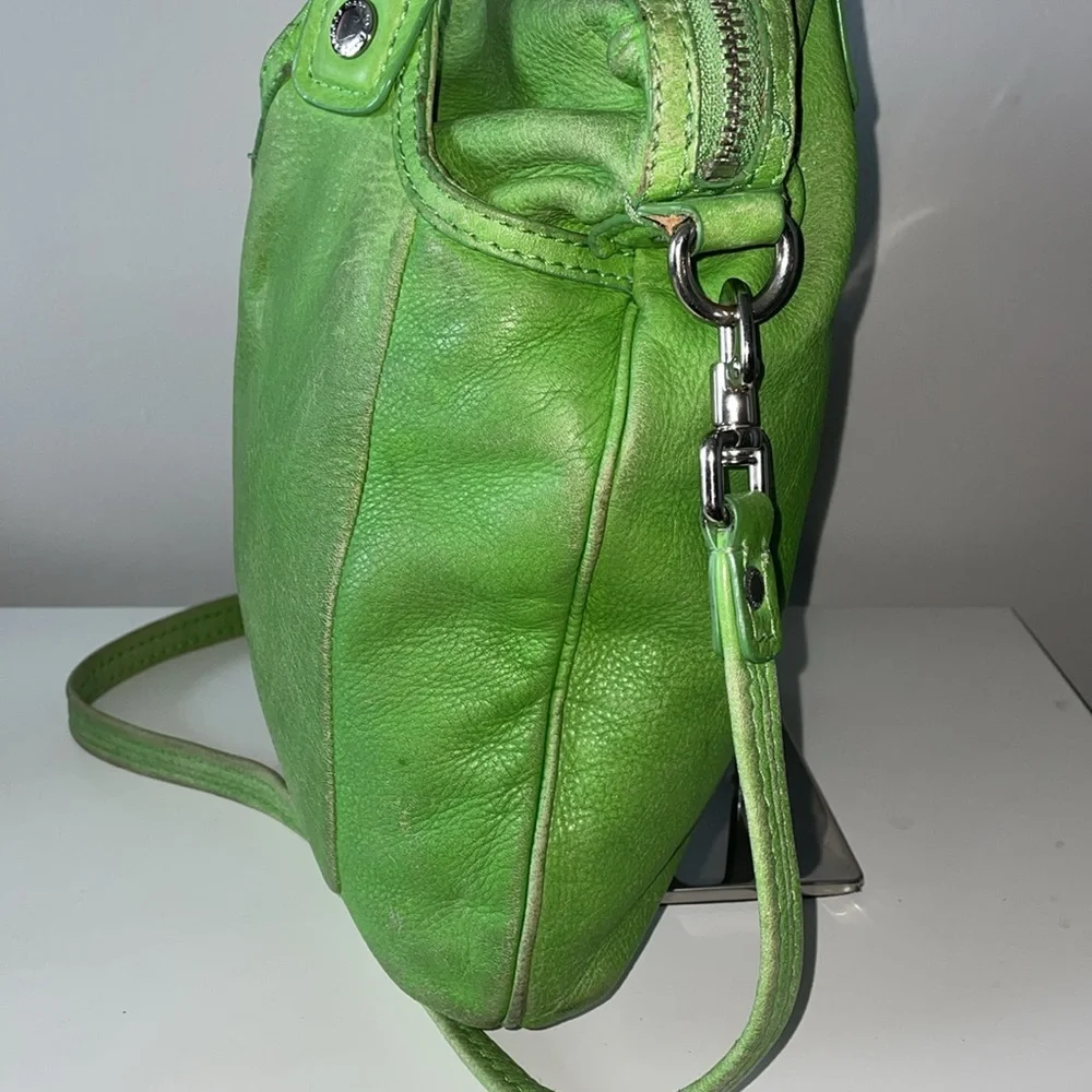 Marc Jacobs Soft Kelly Green pebbled leather bag - Picture 2 of 9